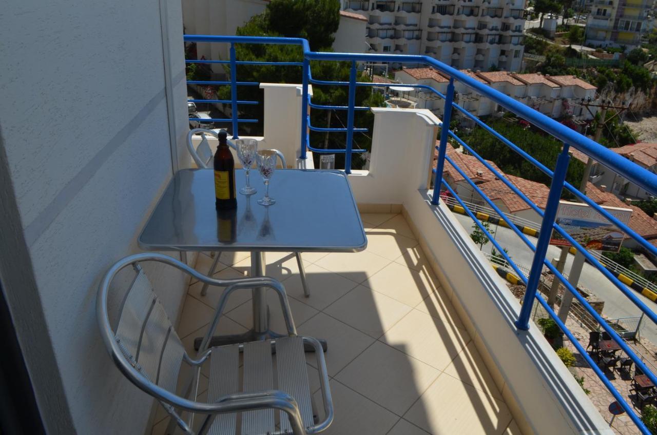 Noah Apartaments Sarandë Esterno foto