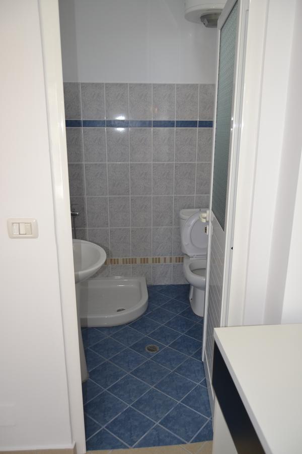 Noah Apartaments Sarandë Esterno foto